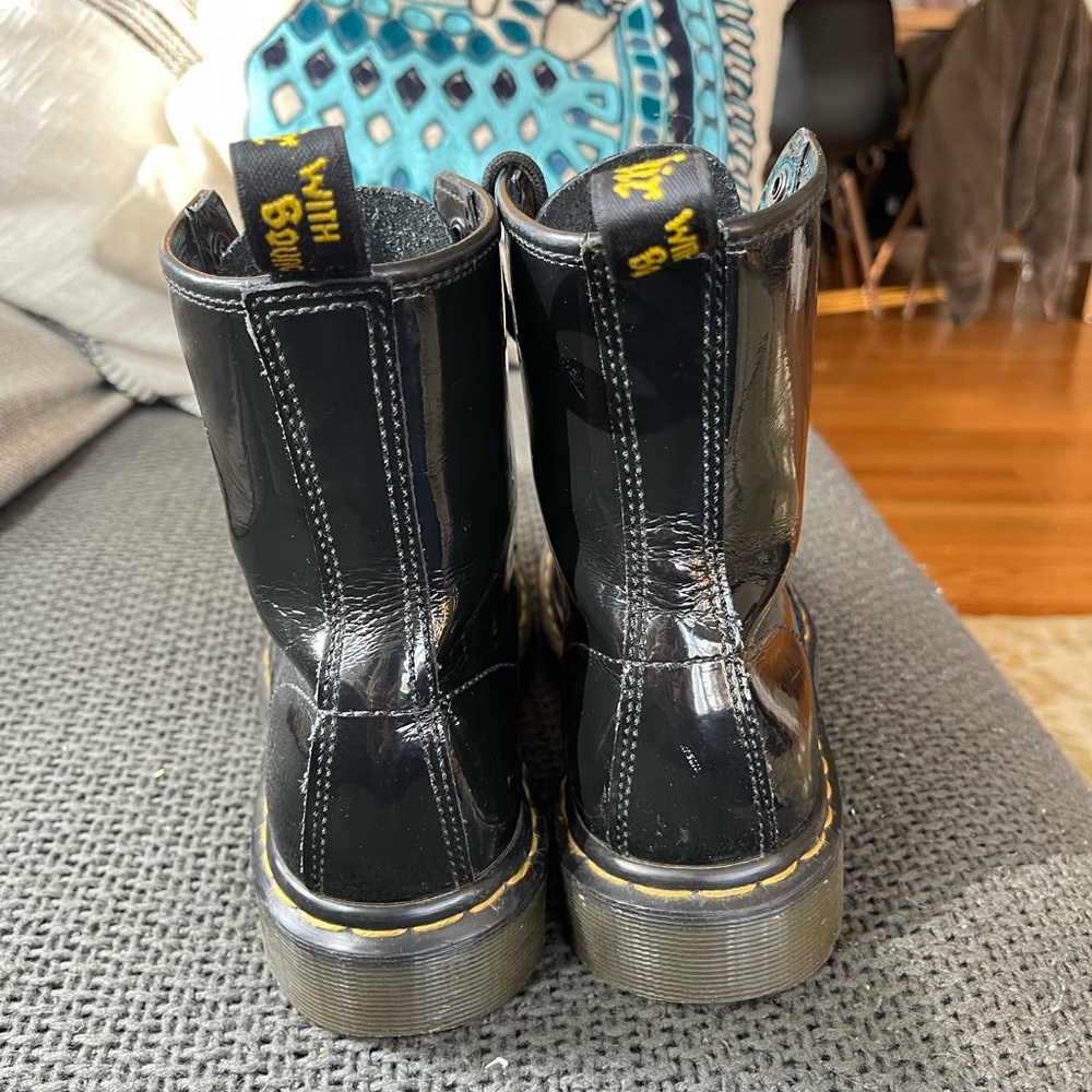 Dr. Martens - Picture 3 of 11